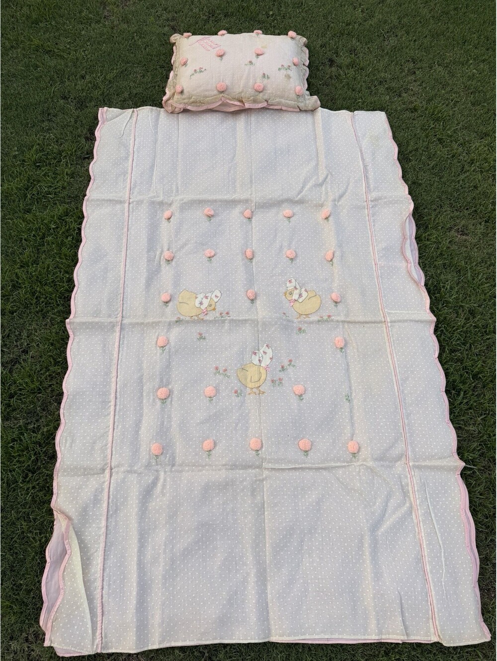 Vintage 40’s Baby Crib Quilt Pink & White Hand Quilted Embroidered Chicks 36”x56